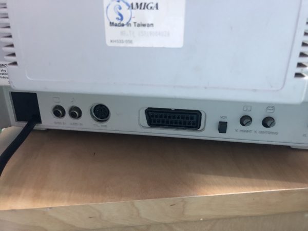 Amiga Monitor - Image 11