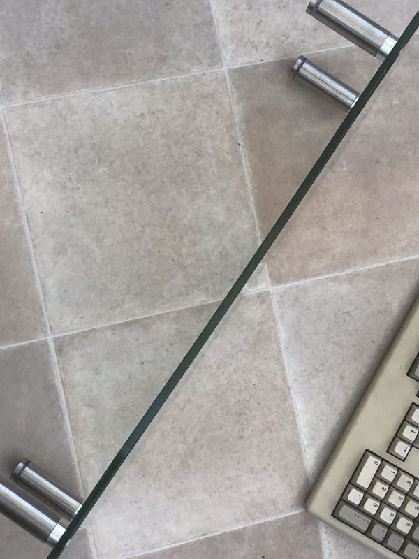 Glass Display Stand fits CRT, A500 and A600 #2 - Image 5